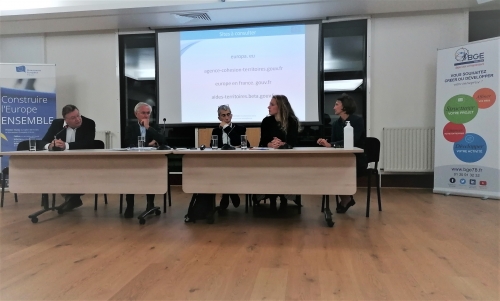 PHOTO CONFERENCIERS VOISINS-LE- BRETONNEUX.jpg